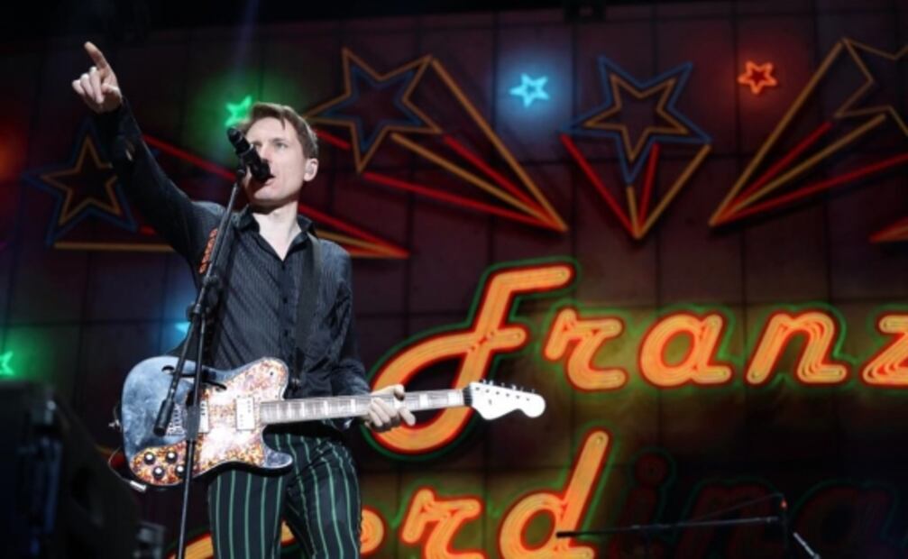 Franz Ferdinand abarrota escenario principal del Corona Capital