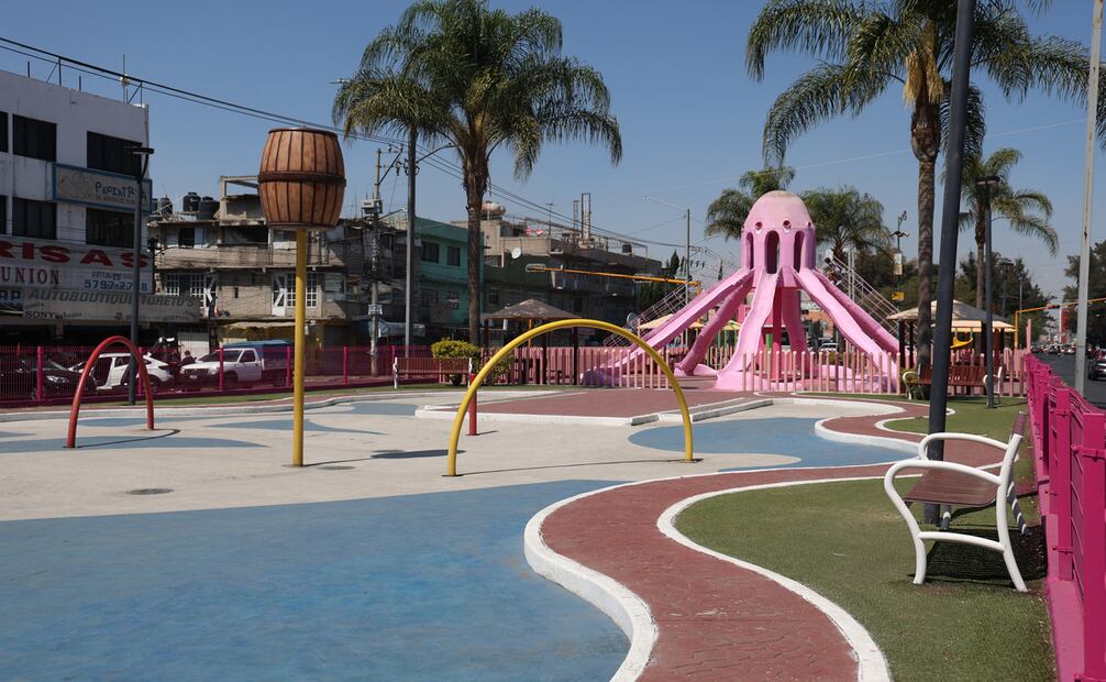 Los Parques Acuáticos siguen sin agua en Nezahualcóyotl. Foto: Luis Camacho/ El universal Estado de México