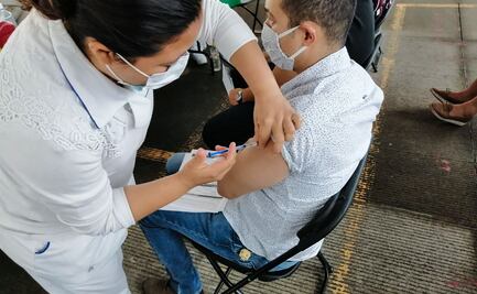 Concluye proceso de vacunación contra Covid-19 en docentes de 30 entidades