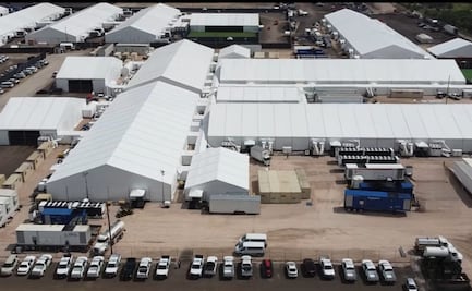 Cierran centro de detención de migrantes en Texas; arrestos caen 78%