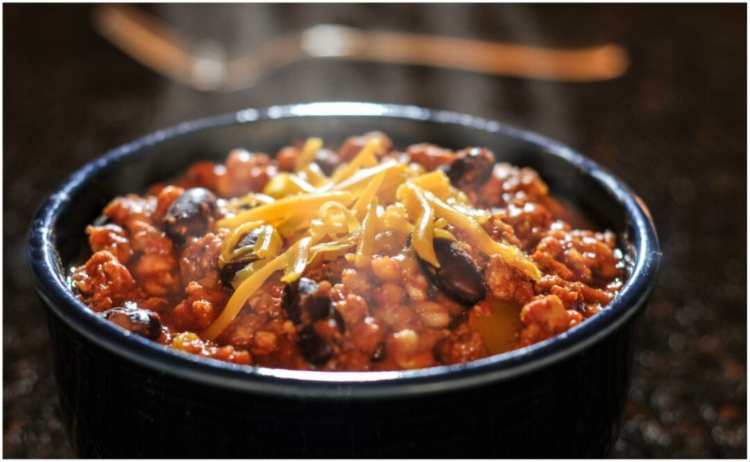 Ya sea solos o acompañados de nachos, ¿quién no disfruta del chili casero?
