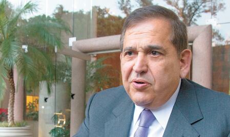 Juez niega liberar cuentas de Alonso Ancira