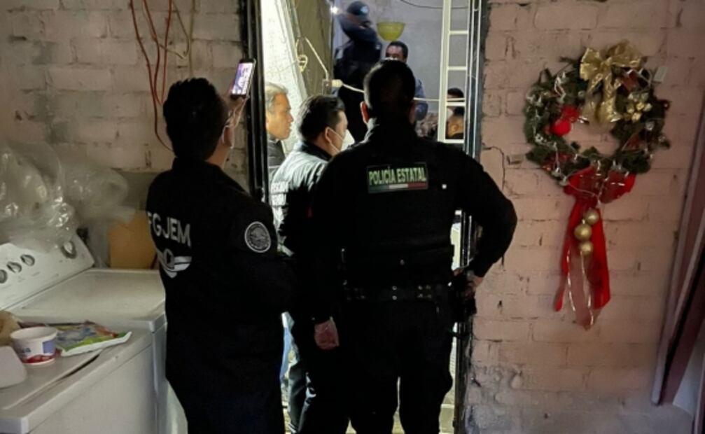 Catean vivienda de asaltante detenido por disparar a chofer de combi en Tlalnepantla 