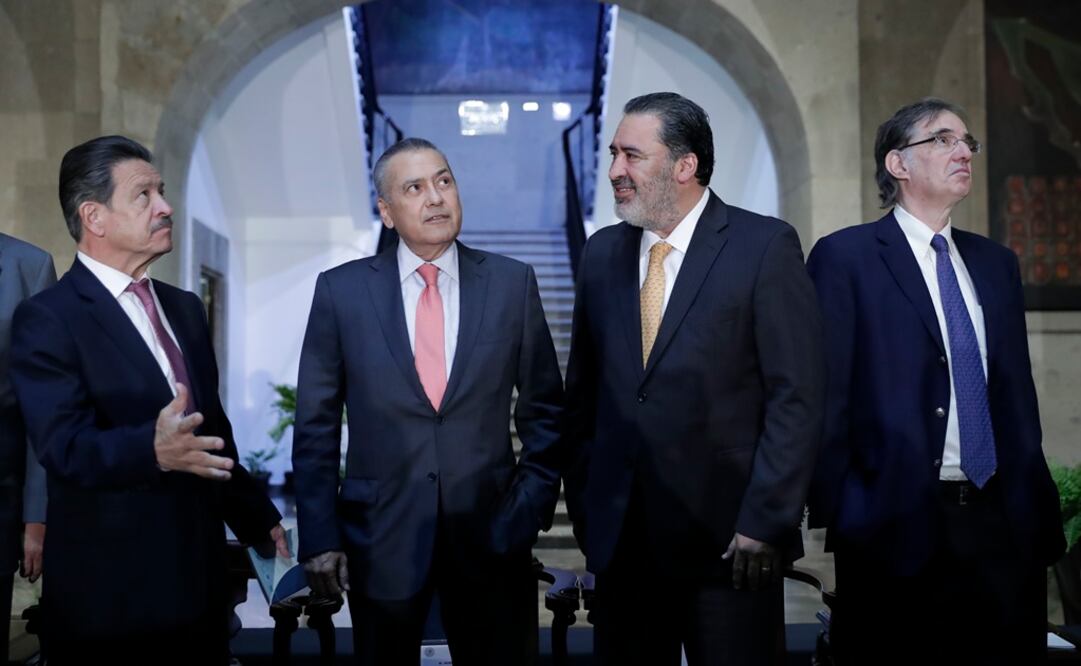 Carlos Navarrete, Manlio Fabio Beltrones, Humberto Aguilar y José Woldenberg. /Iván Stephens - EL UNIVERSAL