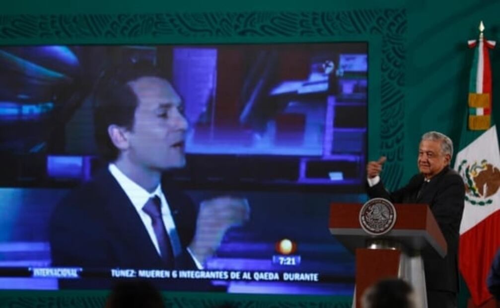 Loret de Mola le responde a AMLO porque se la pasó quejándose de él “tooooda” la mañanera