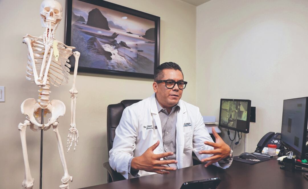 El médico forense César Raúl González explica que esta droga surgió hace más de cinco años y actualmente está matando a muchas personas en Estados Unidos. FOTO: VALENTE ROSAS. EL UNIVERSAL