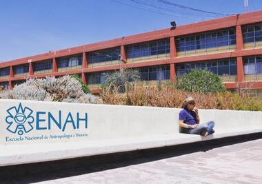 “Autoridades del INAH están poniendo la ‘estocada final’ a la ENAH”