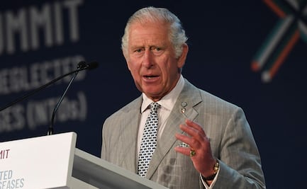 Príncipe Carlos de Gales recibe bolsas y una maleta con 3 mdd por parte de político qatarí