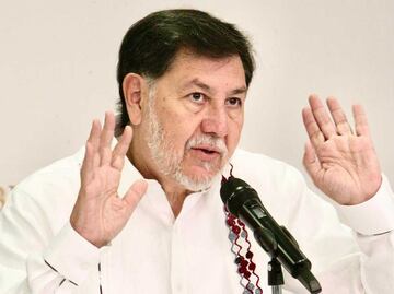 Gerardo Fernández Noroña se enfrenta a gritos con pobladores de Ocuilan, Edomex; le exigían hablar sobre la tala ilegal en el municipio