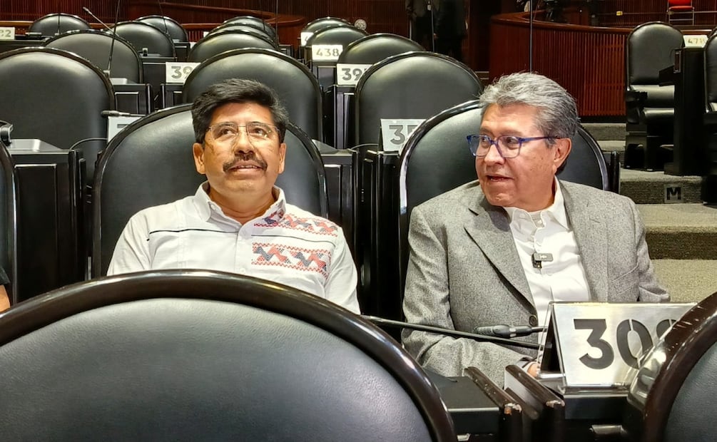 Presidente electo de la Suprema Corte de Justicia de la Nación (SCJN), Hugo Aguilar Ortiz junto a el coordinador de Morena en San Lázaro, Ricardo Monreal (13/08/2025). Foto: Enrique Gómez / EL UNIVERSAL