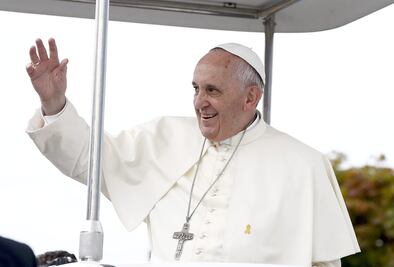 Que el Papa tenga contacto cercano con la gente: MAM