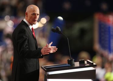 Gobernador de Florida pide a Castro "nueva era de libertad" en Cuba