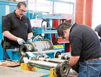 Hasta abril, suman 3.6 millones de empleos registrados en el IMSS durante el sexenio