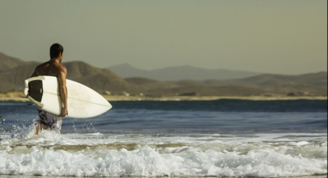 Las mejores playas de México para aprender a surfear