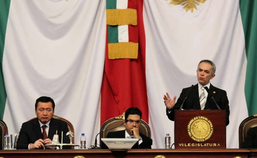 PRD resalta construcción de Frente Amplio en Informe de Mancera