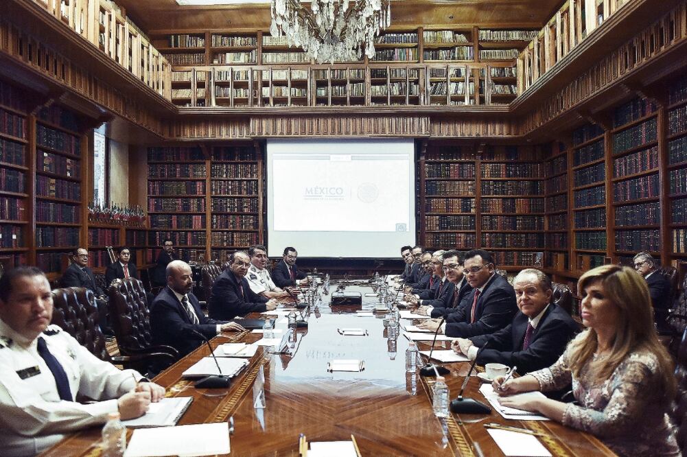La reunión del titular de la Segob, Alfonso Navarrete, con los mandatarios también fue para elaborar un diagnóstico frente a los comicios. Foto: SEGOB