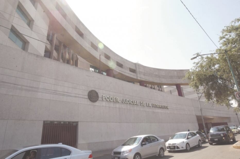 Epidemia de amparos por falta de apoyos del gobierno ante Covid