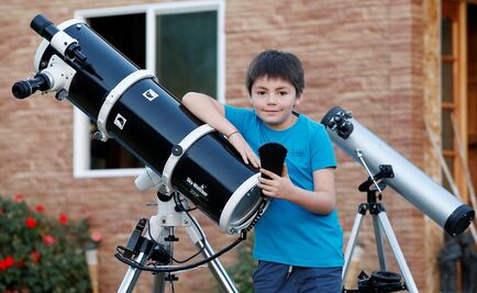 "Mi sueño es ser astrónomo y también tener un traje espacial"
