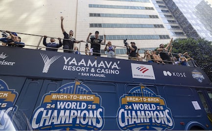Los Ángeles Dodgers celebran bicampeonato con desfile junto a su afición