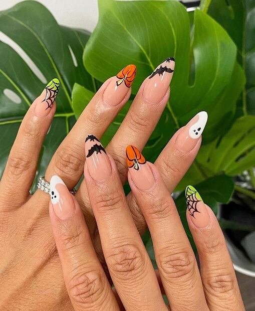 Foto: Instagram @nylove_nail @piscesnail.oc