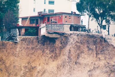 Avanzan obras de demolición en Santa Fe