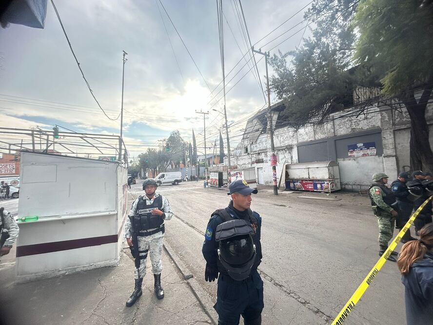 Mueren dos en por explosión en Industrial Vallejo, en Azcapotzalco. Foto: Iván Montaño / EL UNIVERSAL