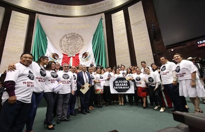 Avalan diputados nuevo etiquetado frontal con advertencias en alimentos