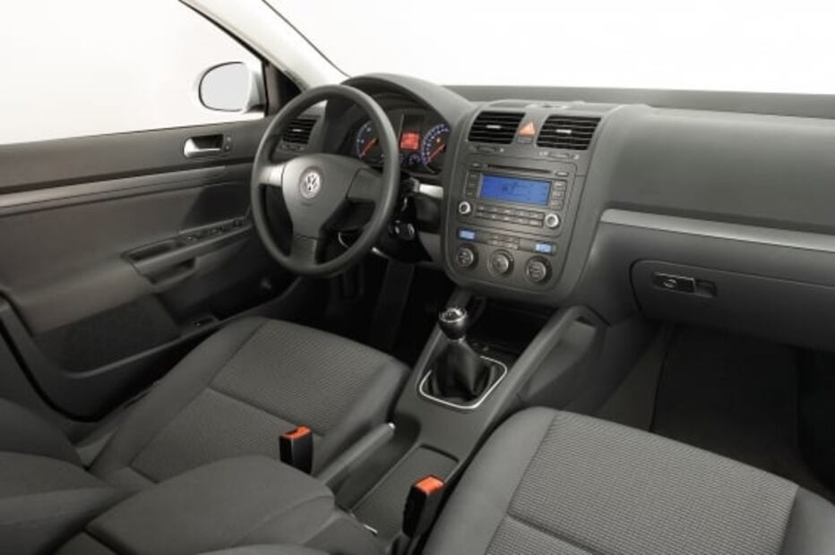 8 cosas que debes revisar al comprar un coche usado