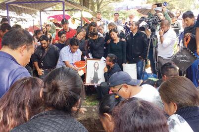 Incredulidad, enojo y sufrimiento, en sepelio de la doctora Jessica