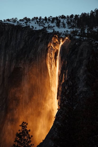 Dónde ocurre el fenómeno de la Cascada de Fuego