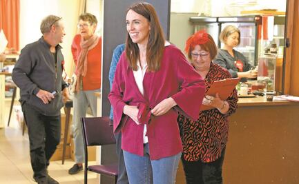 Prevén victoria histórica para Jacinda Ardern