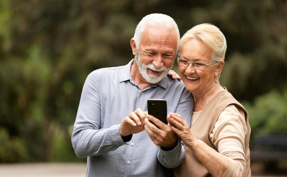 No se trata solo de compartir un techo, sino de una convivencia prolongada entre adultos. Foto: Freepik