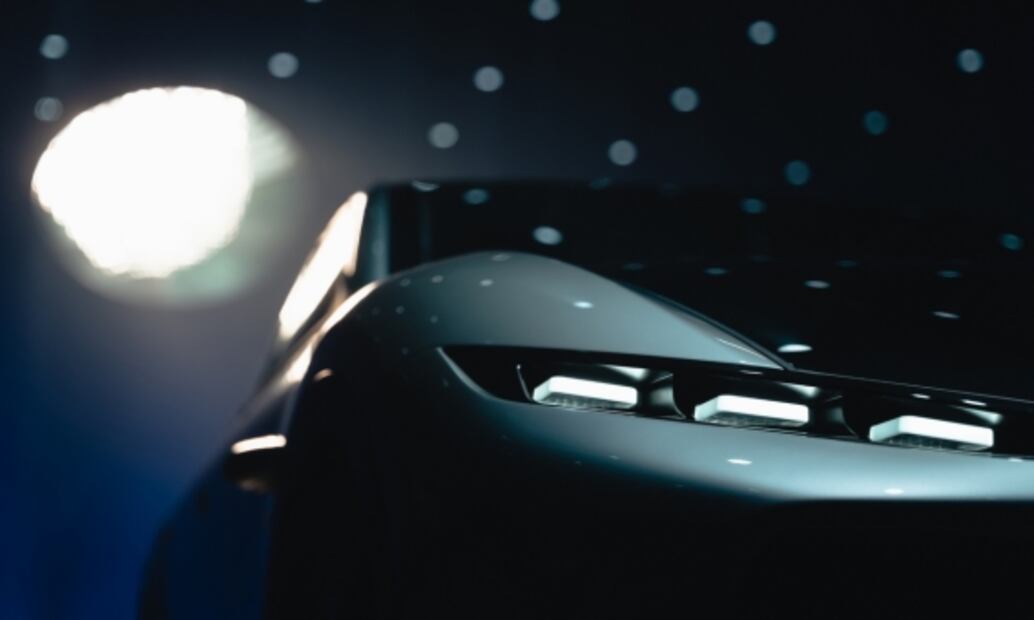 El auto eléctrico que se carga cada 7 meses