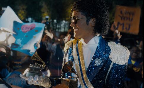 ¿Qué ver en cines este fin de semana? Entre música y futbol con "Michael" y "La familia del barrio"