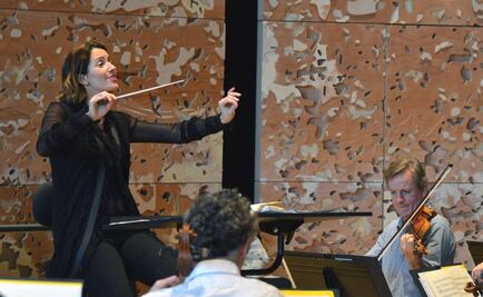 Orquesta Imposible, de Alondra de la Parra, entrega 7.5 mdp a ONG para proyectos de desarrollo infantil y femenil