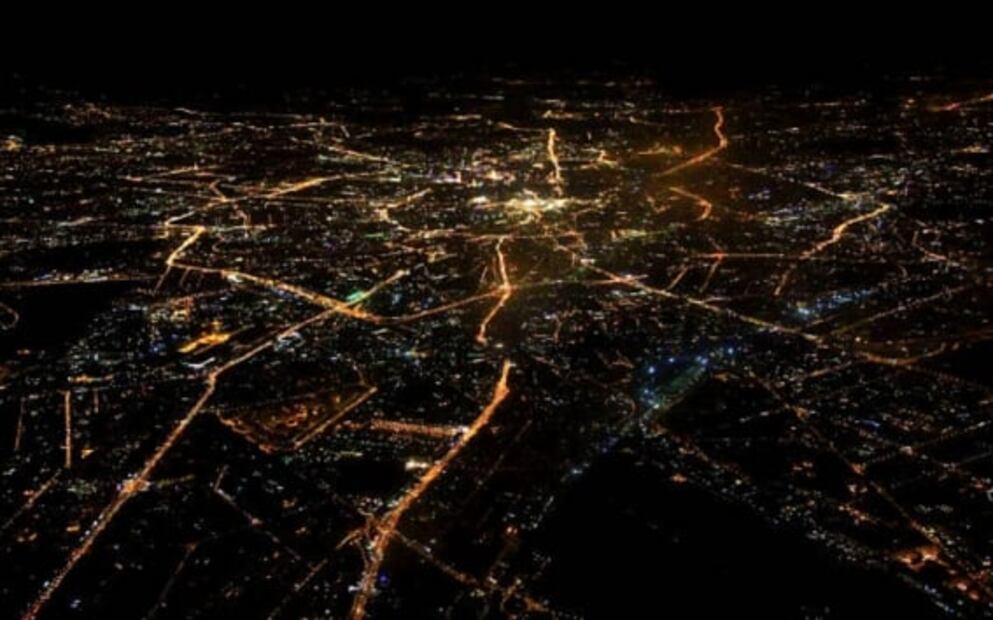 Qué tanto ven los pilotos durante un vuelo nocturno