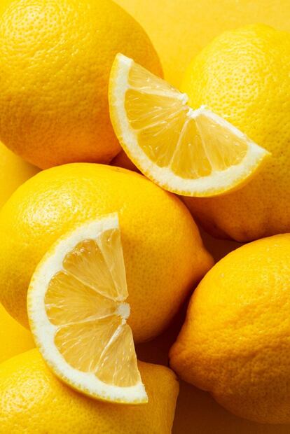 Frutas que desafían al hígado graso. Fuente: Freepik.