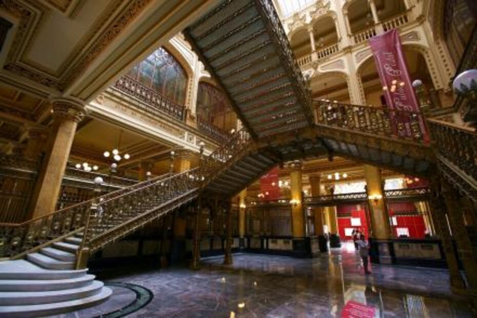 Escribe tu carta a Santa en el Palacio Postal y conoce esta joya de la CDMX