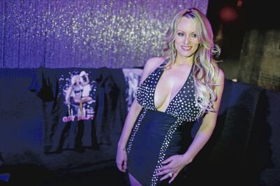 Actriz porno revela detalles íntimos de affair con magnate 