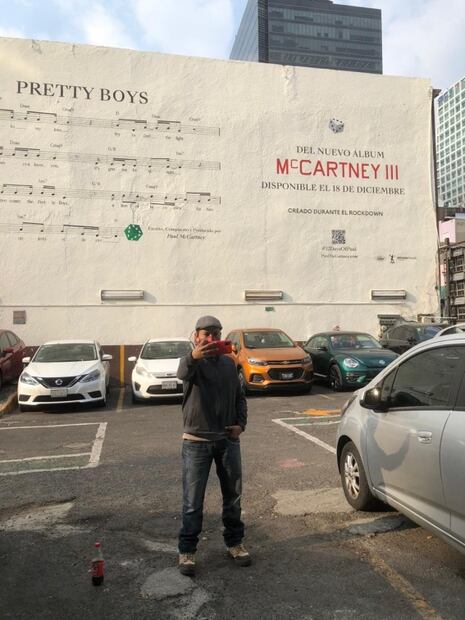 El mural de Paul McCartney que remite a los recuerdos