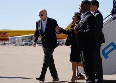 Joe Biden aterriza en El Paso, frente a la frontera con México
