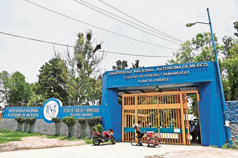 El martes, un joven fue lesionado con arma de fuego afuera de las instalaciones del CCH Oriente, ubicado en la alcaldía Iztapalapa. Foto: ARCHIVO EL UNIVERSAL