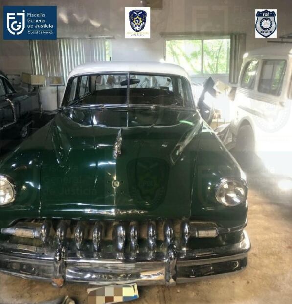 Catean domicilio de Raymundo Collins en Tequesquitengo; aseguran 41 autos clásicos