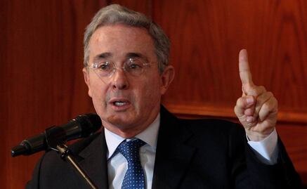 Sentencia contra Álvaro Uribe; jueza decide hoy sobre libertad y años de condena al expresidente colombiano