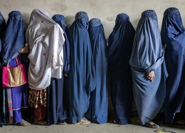 ONU afirma que talibanes han aumentado aún más las restricciones contra las mujeres y niñas afganas
