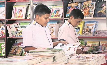 Escritores tomarán plazas públicas por día del libro