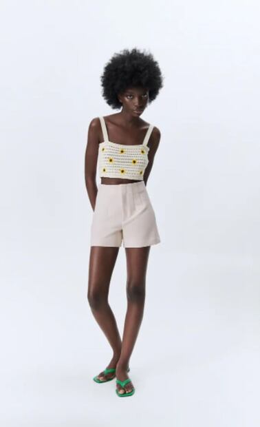 Arma un look otoñal con los shorts más top de la temporada