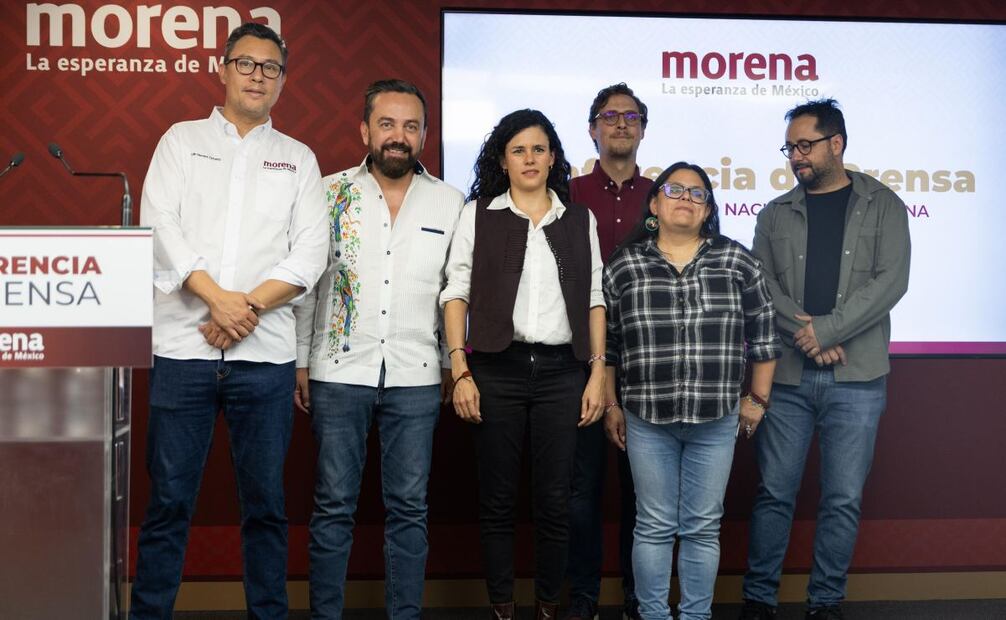 Conferencia de prensa de la presidenta nacional de Morena, Luisa María Alcalde Luján, sobre las elecciones municipales en Veracruz y Durango. Foto Hugo Salvador