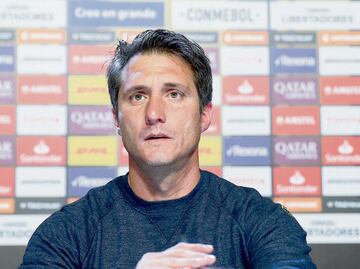 Schelotto lamenta jugar la final de Libertadores en España