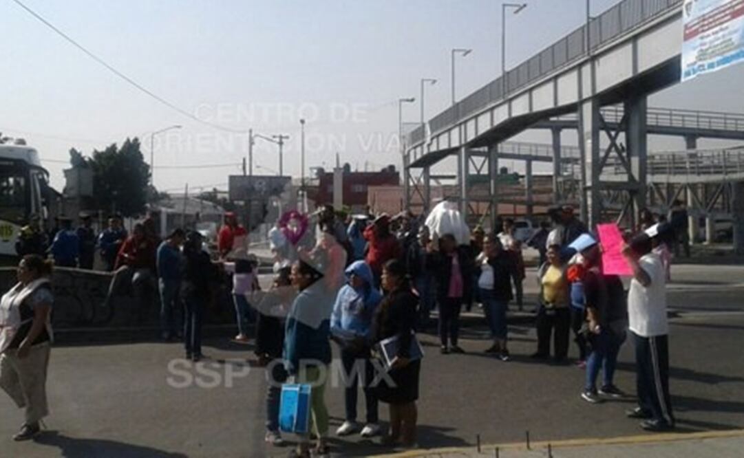 Bloqueo en Río Churubusco. (Foto: @OVIALCDMX)